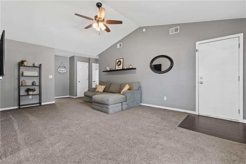 371 N Birch Street — photo 5