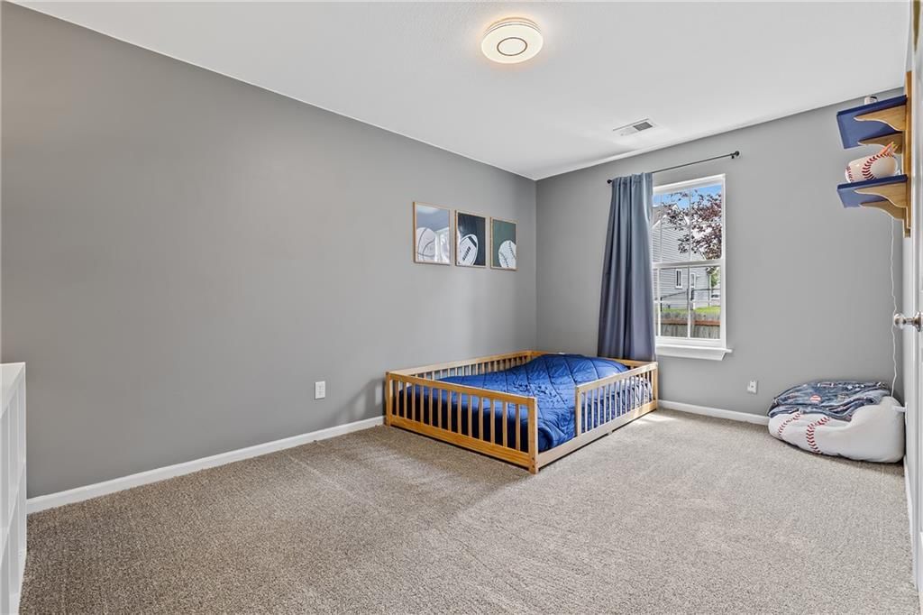 371 N Birch Street — photo 13
