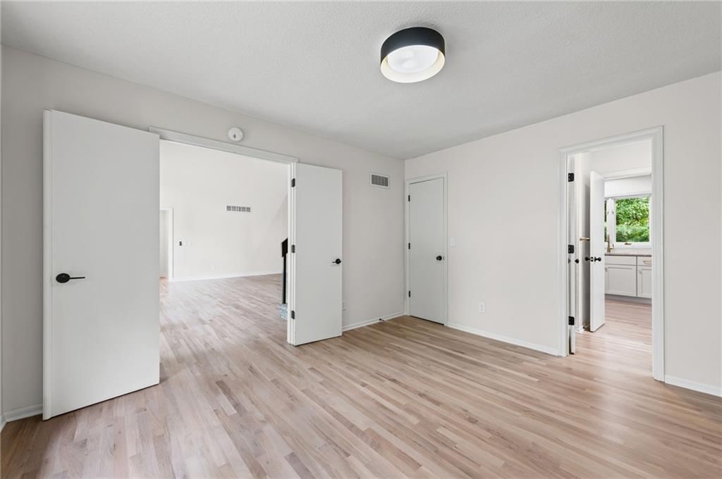 12920 W 117th Street — photo 9