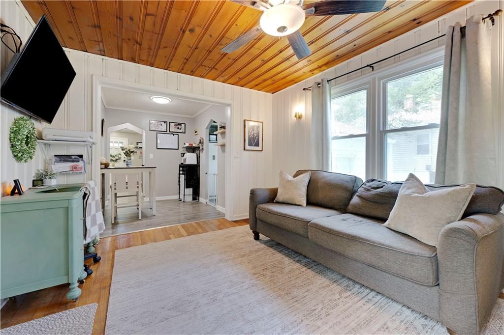 5712 W 55th Street — photo 10
