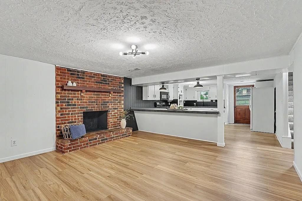 820 Pine Street — photo 11
