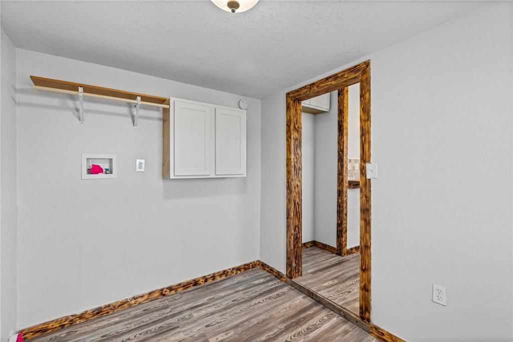 311 Joseph Street — photo 14