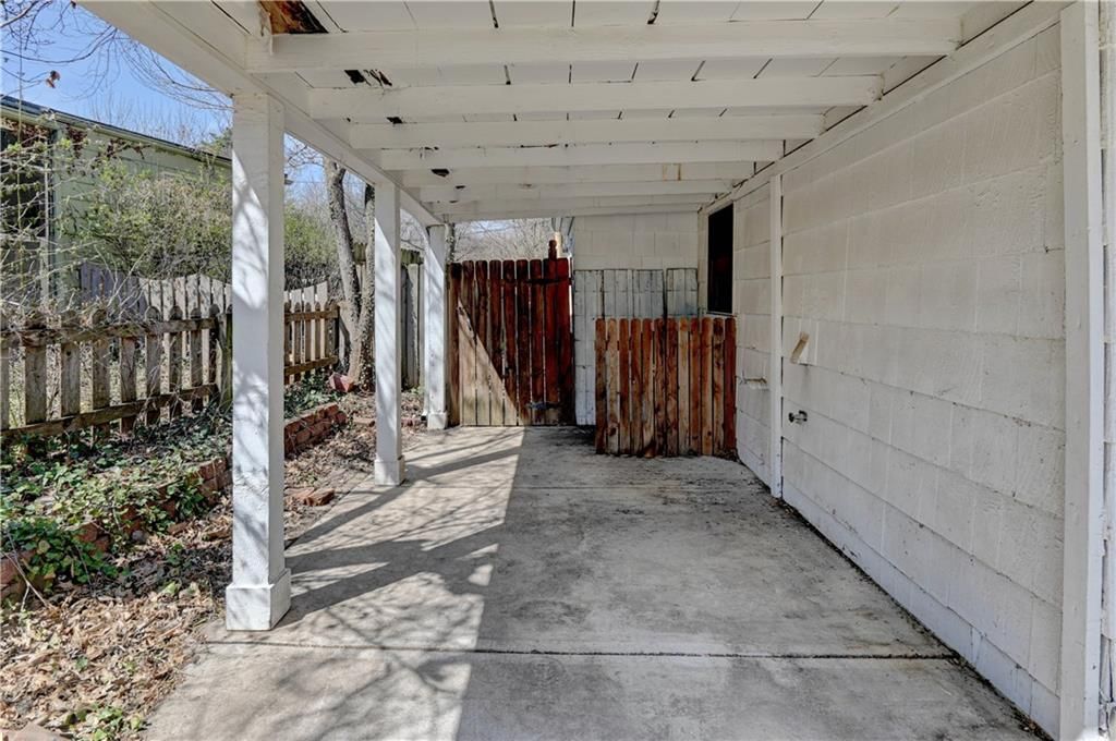 5300 Sycamore Drive — photo 4