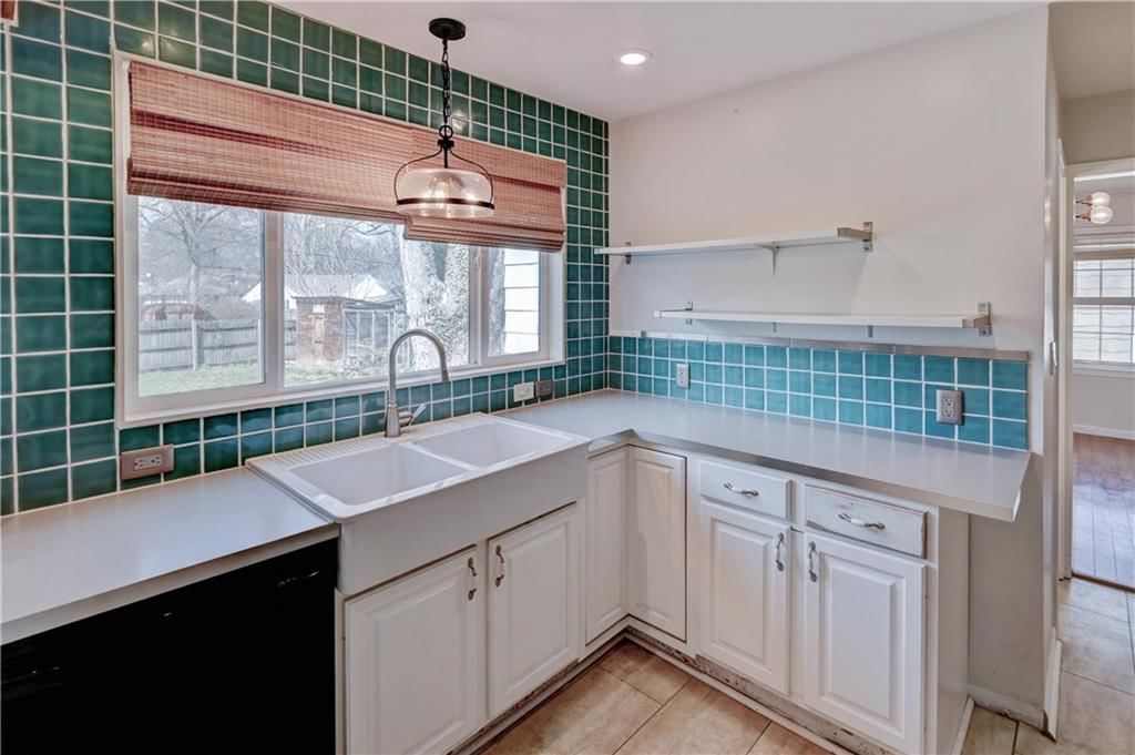 5300 Sycamore Drive — photo 21