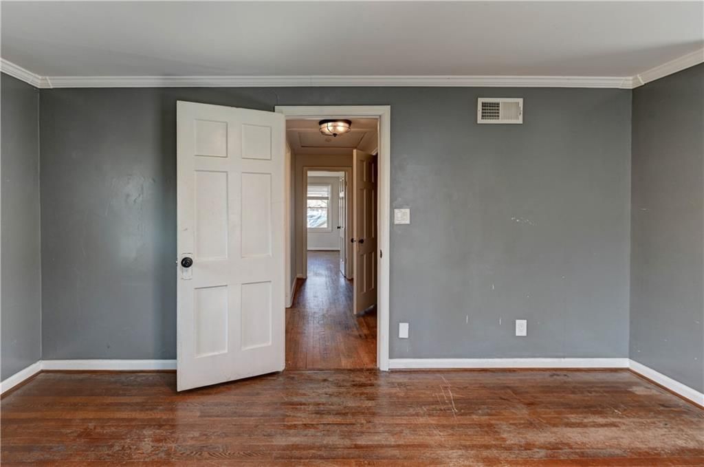 5300 Sycamore Drive — photo 26