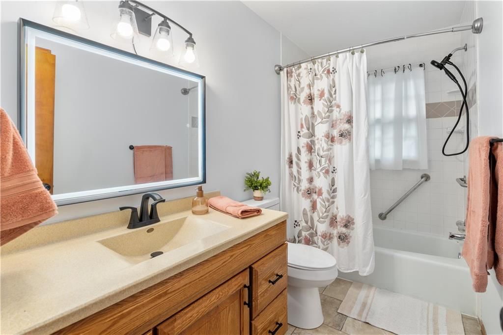 1205 S 9th Street — photo 11