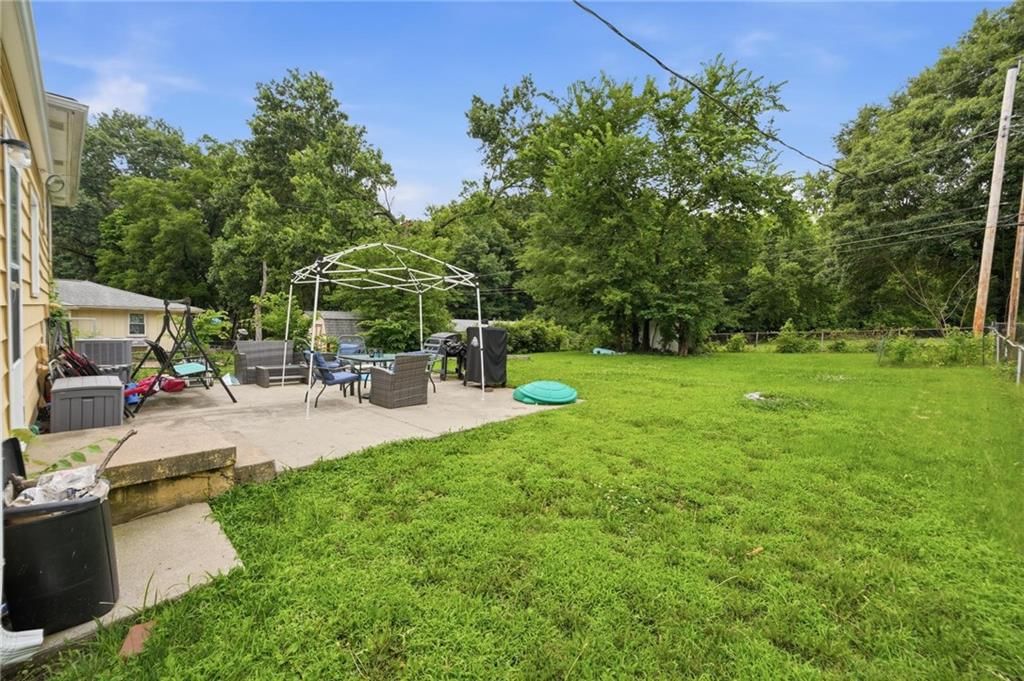 4400 NE Sunnybrook Lane — photo 9