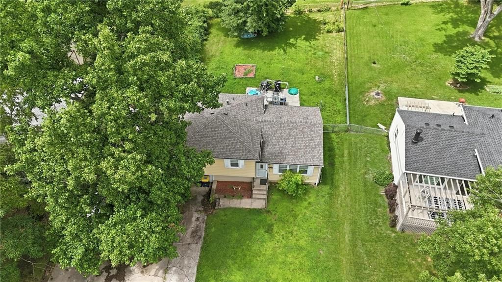4400 NE Sunnybrook Lane — photo 11