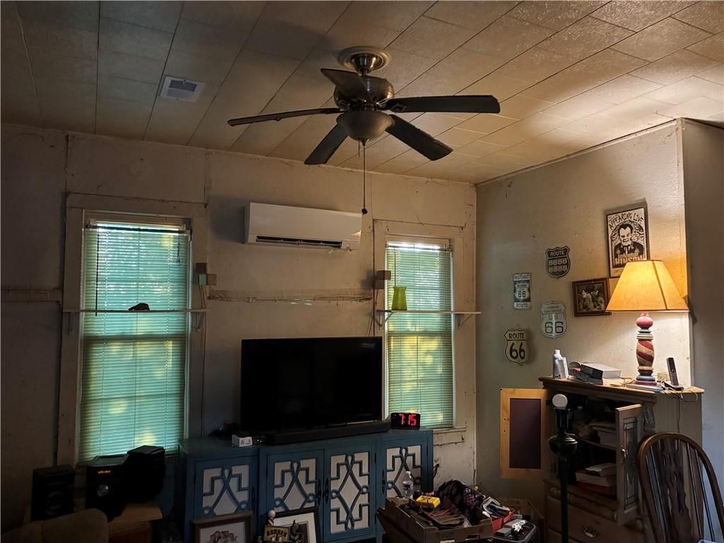 27865 New Lancaster Road — photo 17