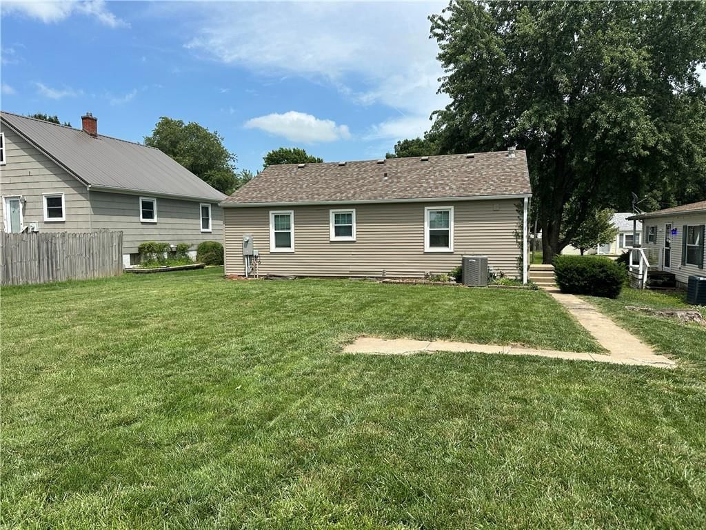 1108 Walnut Street — photo 6