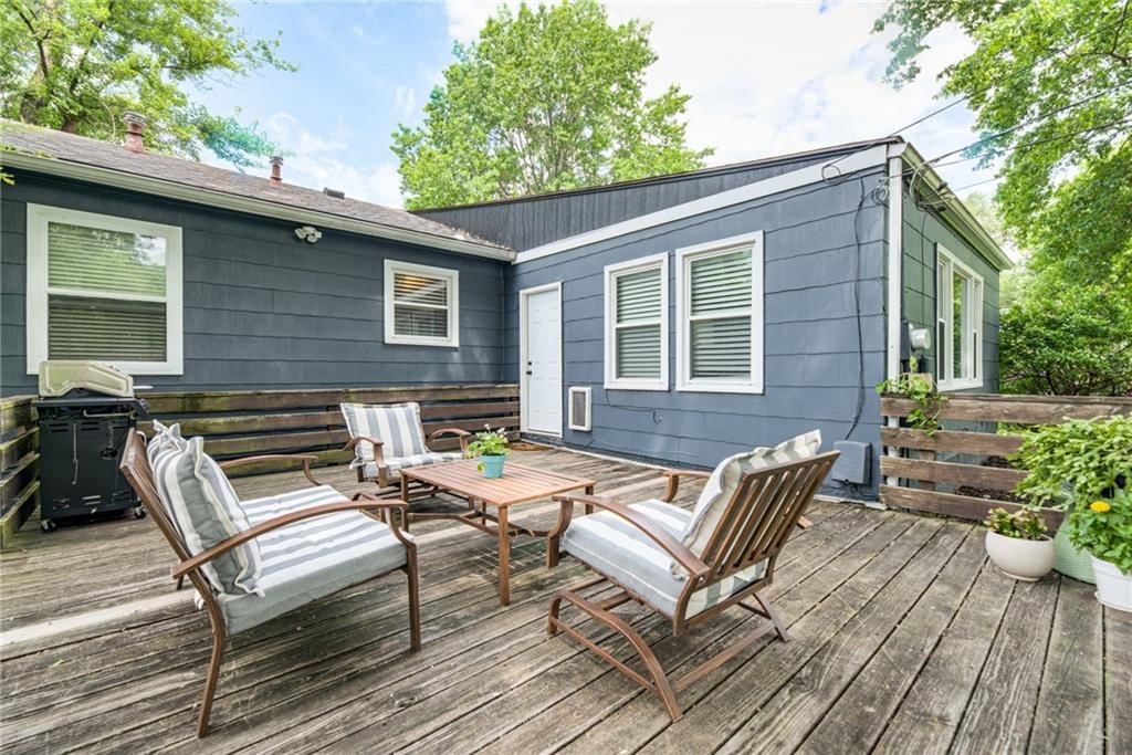 7323 Maple Street — photo 27