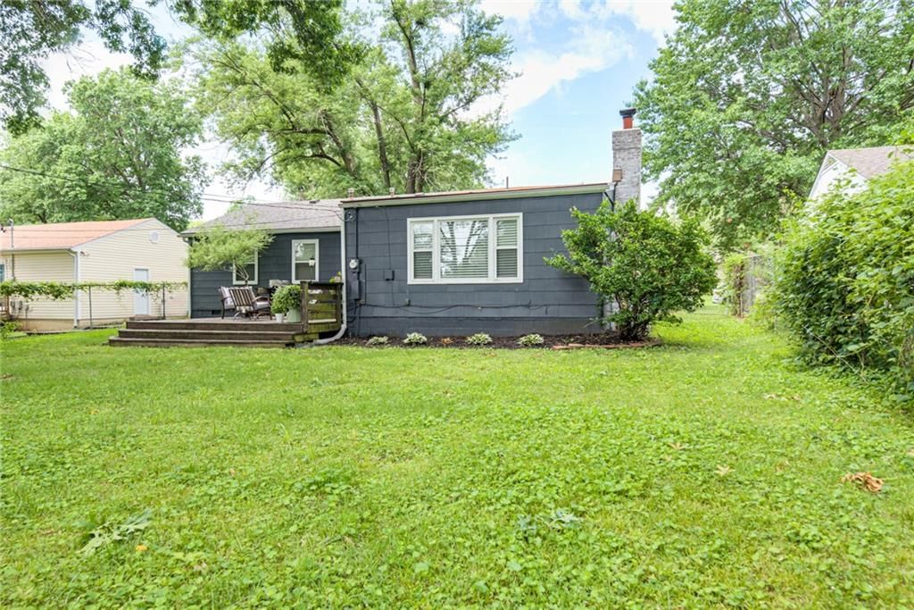 7323 Maple Street — photo 29