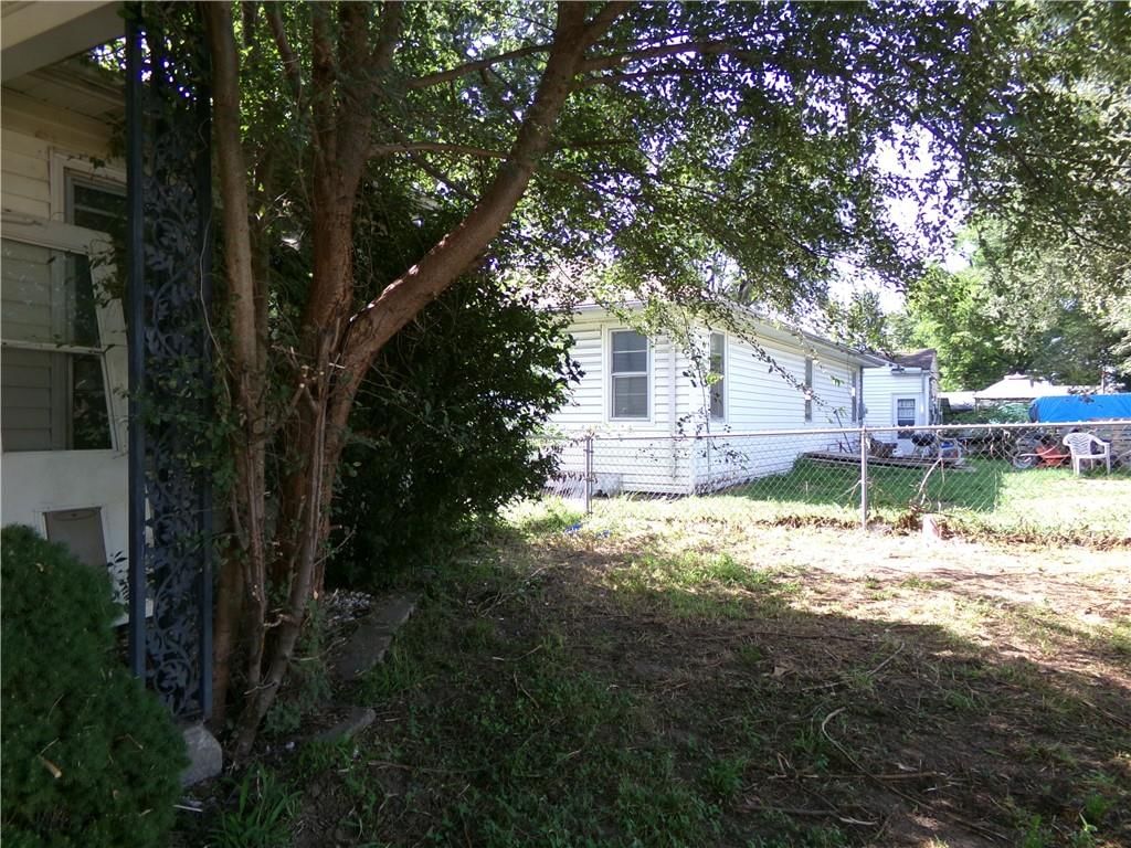 303 S 27th Street — photo 10