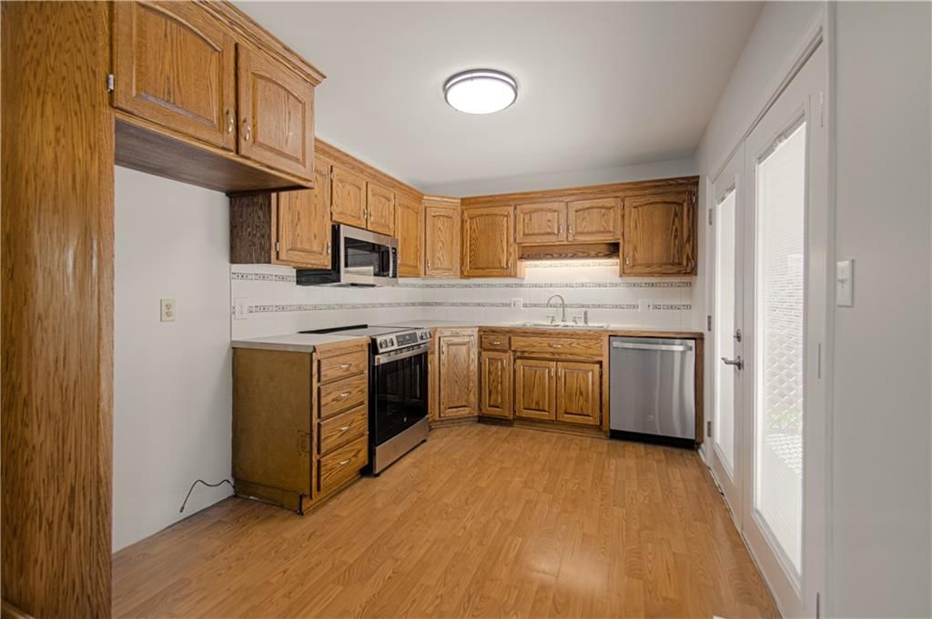 8000 W 85th Terrace — photo 4