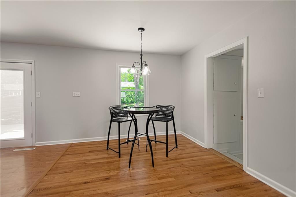 8000 W 85th Terrace — photo 9