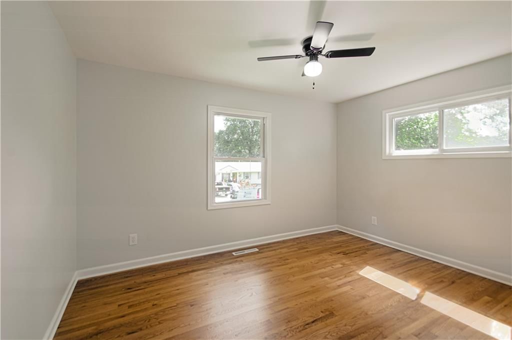 8000 W 85th Terrace — photo 11