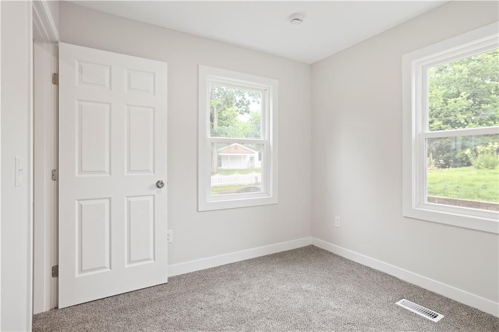 602 4th Street — photo 11