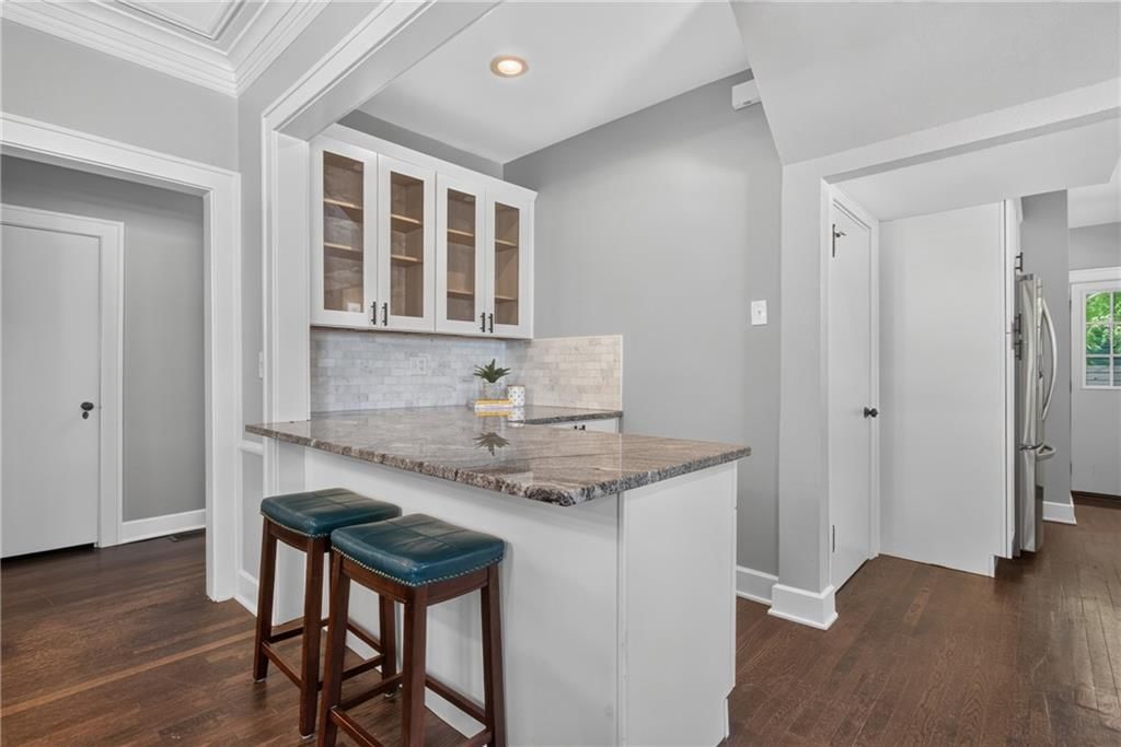 5850 Brookside Boulevard — photo 12