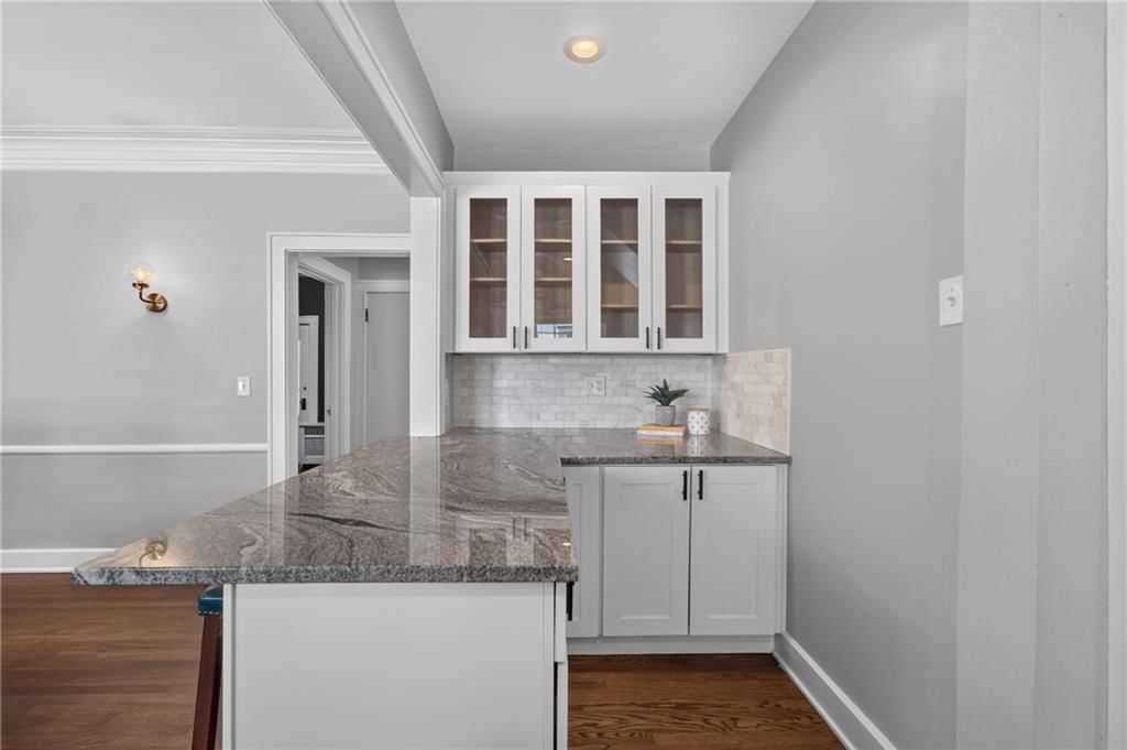 5850 Brookside Boulevard — photo 15