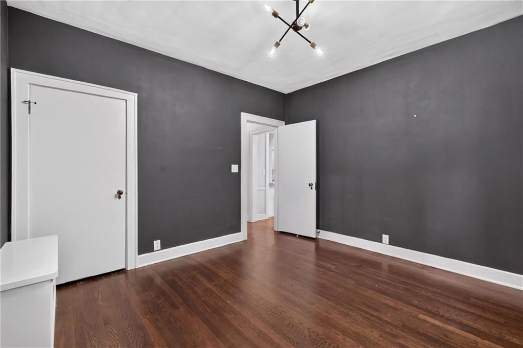 5850 Brookside Boulevard — photo 22
