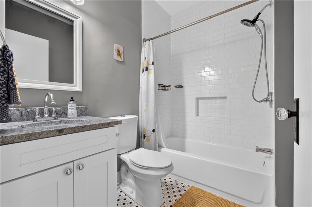 5850 Brookside Boulevard — photo 23