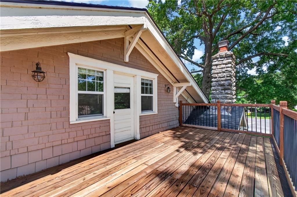 5850 Brookside Boulevard — photo 37