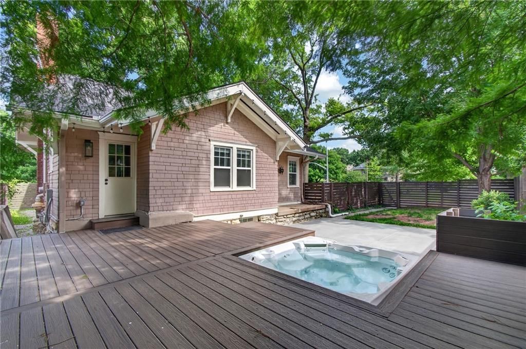 5850 Brookside Boulevard — photo 43