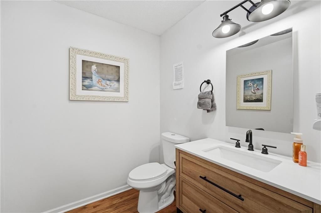 4421 SW Hillside Drive — photo 22