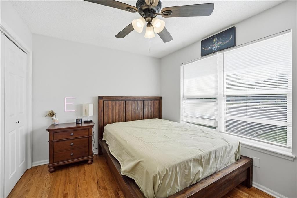 4421 SW Hillside Drive — photo 32