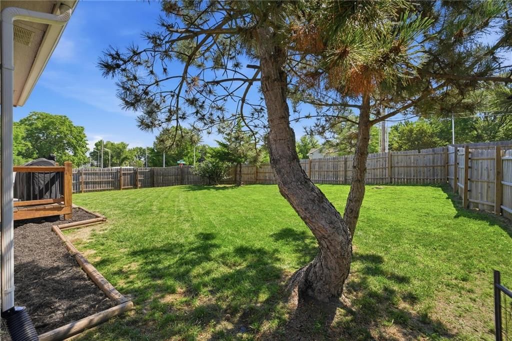 4421 SW Hillside Drive — photo 45