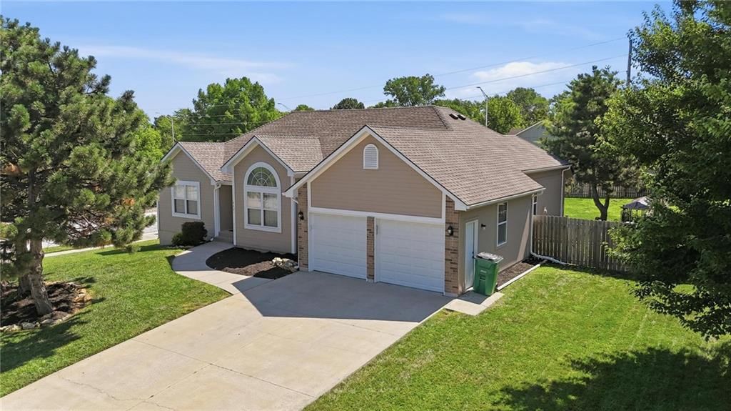 4421 SW Hillside Drive — photo 50