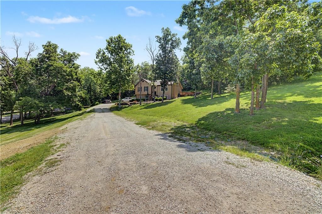 401 S Minter Road — photo 3