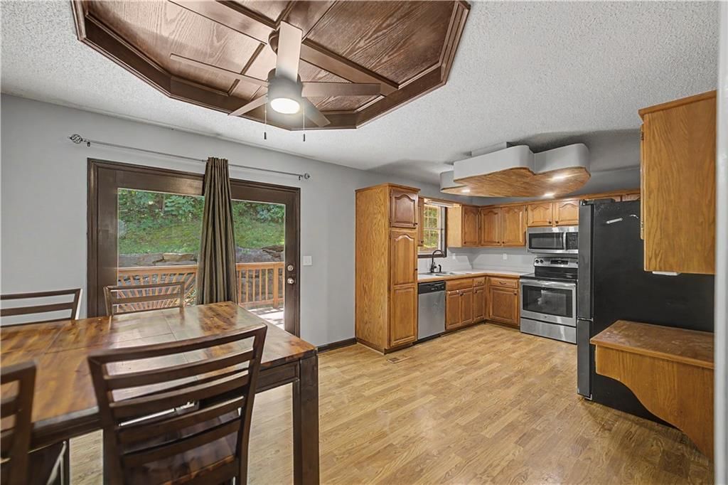 401 S Minter Road — photo 8