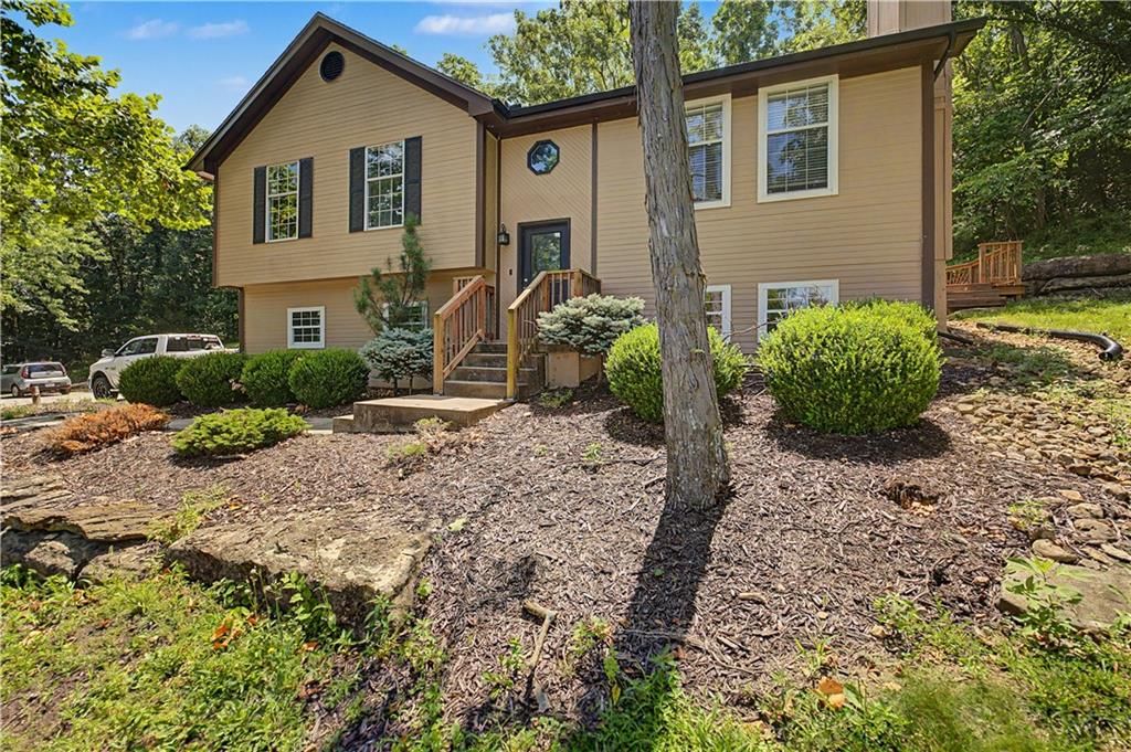 401 S Minter Road, Grain Valley, MO