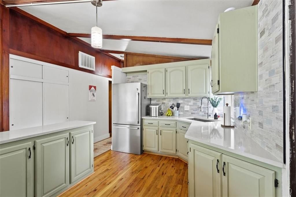 1907 NE 57th Street — photo 10
