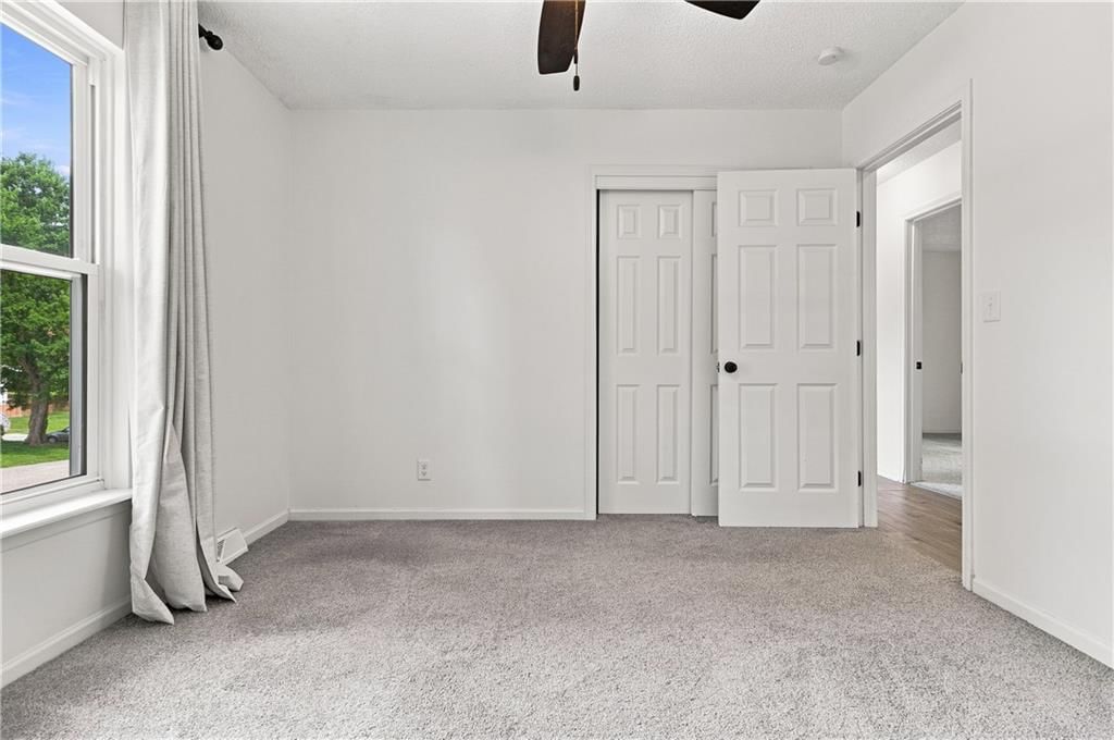 6015 Hauser Drive — photo 18