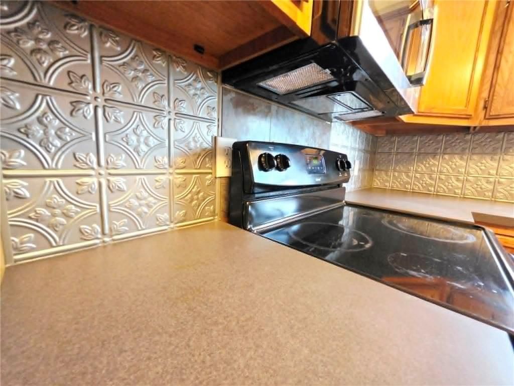 903 Oak Street — photo 6