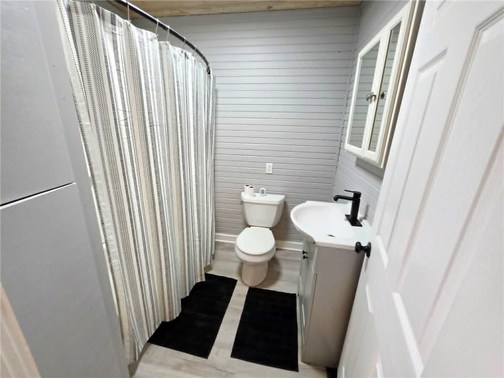 903 Oak Street — photo 17