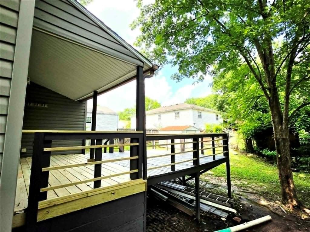 903 Oak Street — photo 28