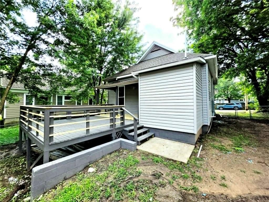903 Oak Street — photo 33