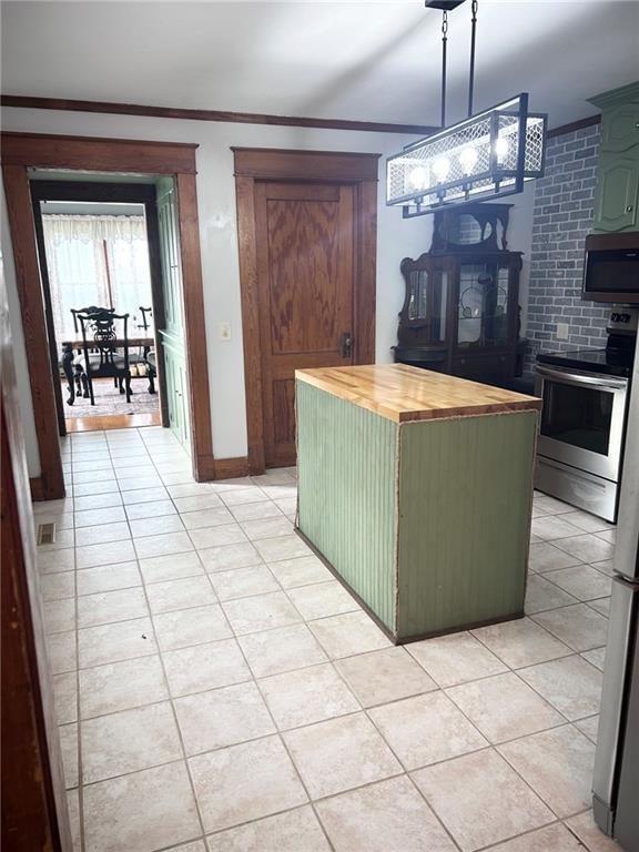 210 S Sallie Street — photo 6