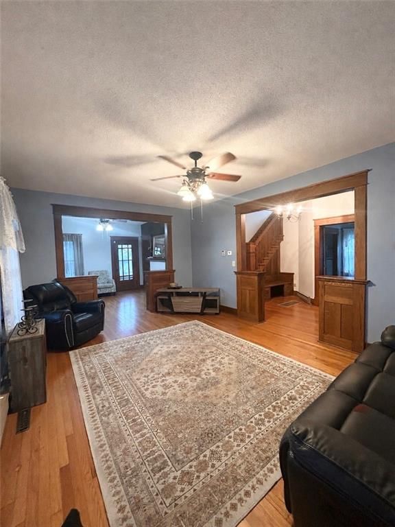 210 S Sallie Street — photo 10