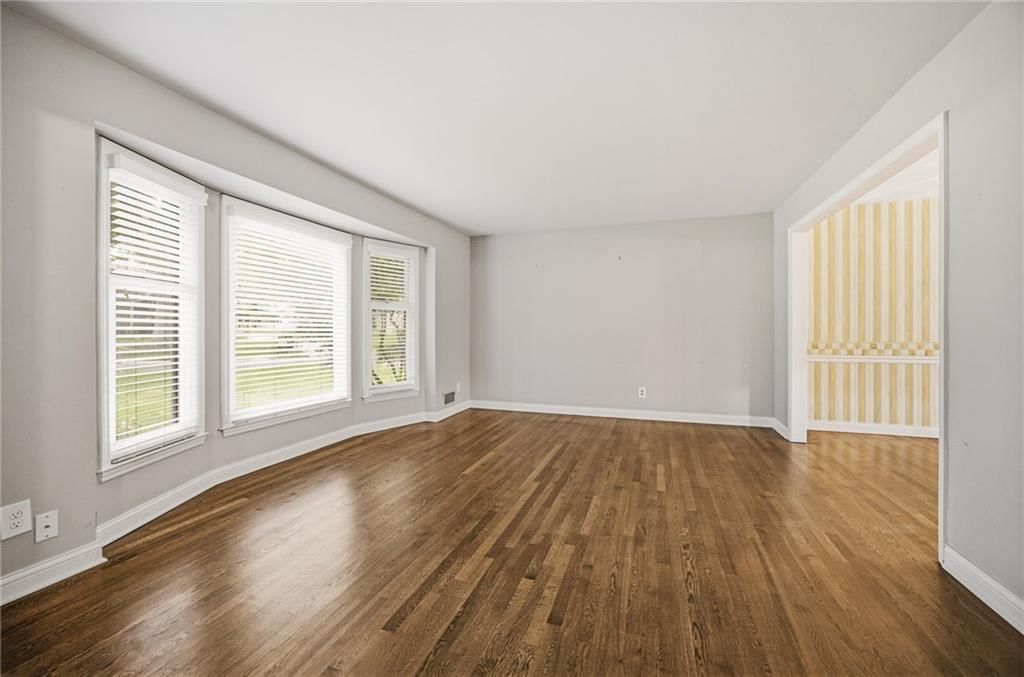 7419 Booth Street — photo 6