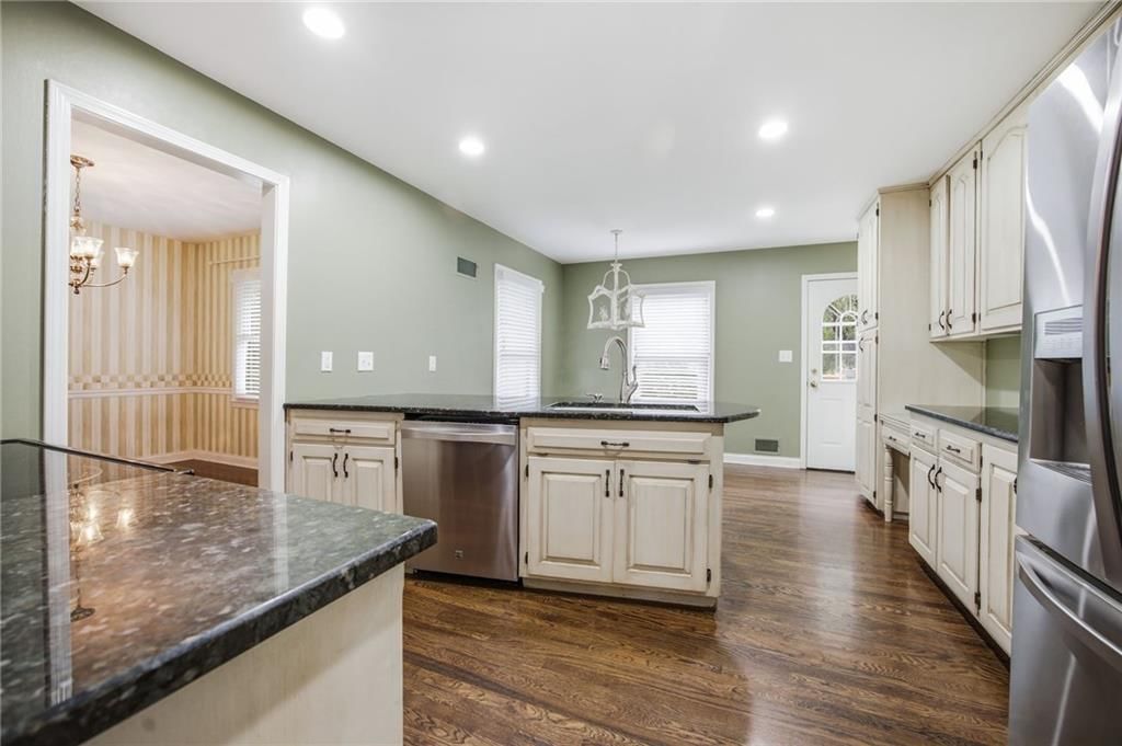7419 Booth Street — photo 11