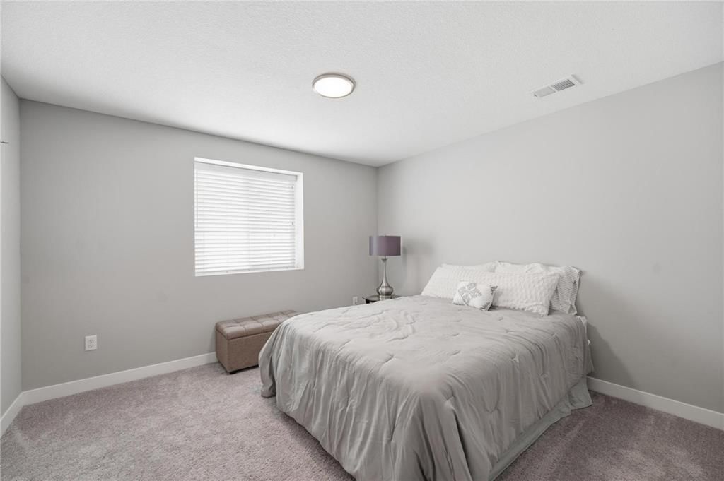 2136 SW Osage Drive — photo 33