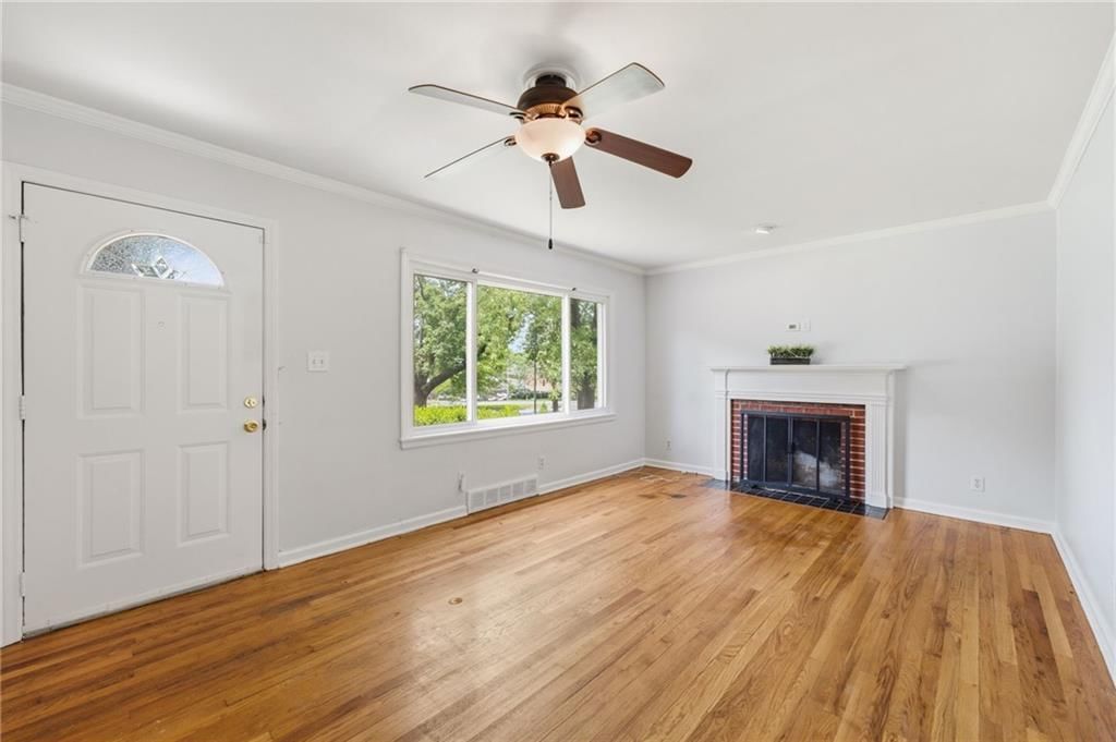 8107 Ward Parkway — photo 4