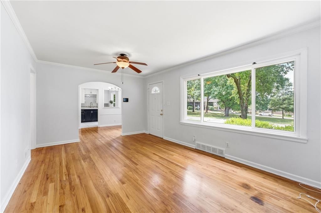 8107 Ward Parkway — photo 5