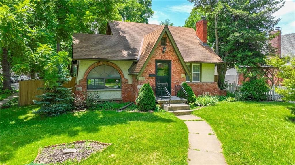 3715 Gladstone Boulevard — photo 1