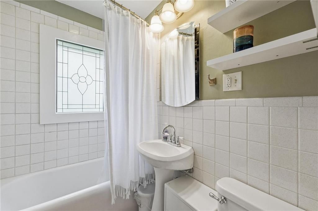 3715 Gladstone Boulevard — photo 22
