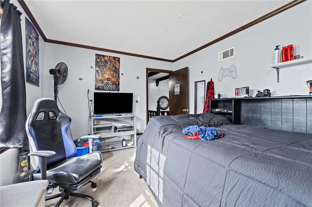 12420 Cambridge Avenue — photo 7